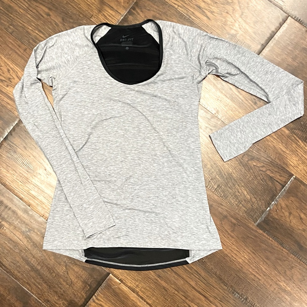 NIKE Dri-Fit Running Top 🏃‍♀️